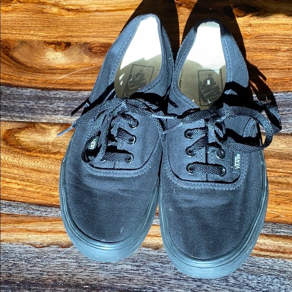 Vans Authentic women’s 7.5 men’s 6 - Picture 1 of 4